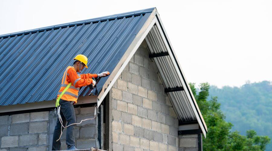 Professional metal roof installation in Sigurd, UT